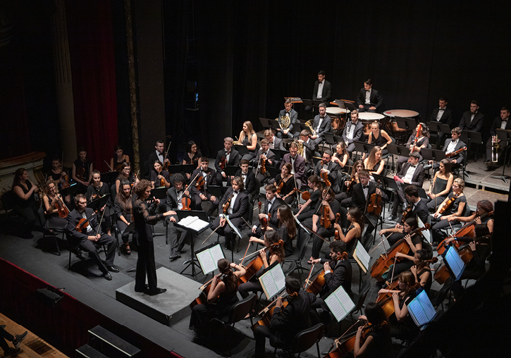 Orquestra Filharmònica de la Universitat de València.